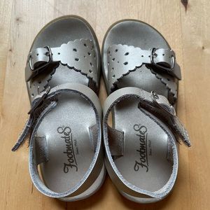 Footmates Ariel sandals